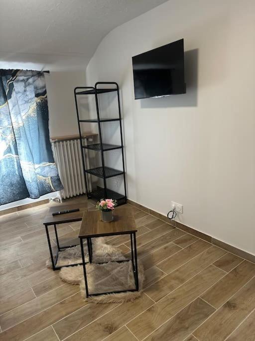 Charmante Studio Ligne 13 Tram 5 Saint Denis Pierrefitte-sur-Seine Εξωτερικό φωτογραφία
